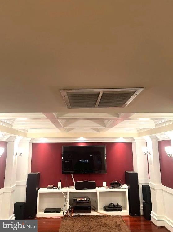 LINCOLN PARK - Residential