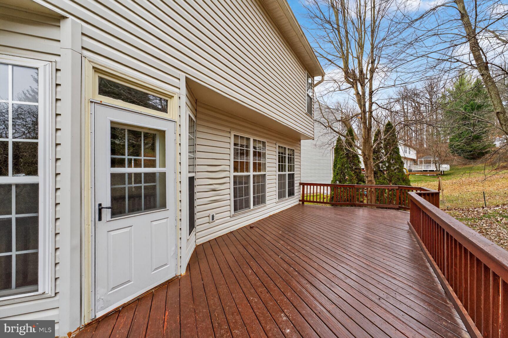 OAKBROOK KNOLLS - Residential