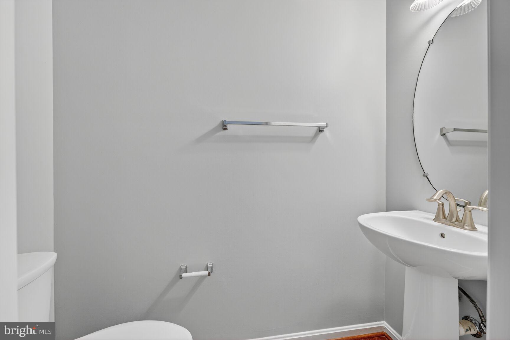 OAKBROOK KNOLLS - Residential