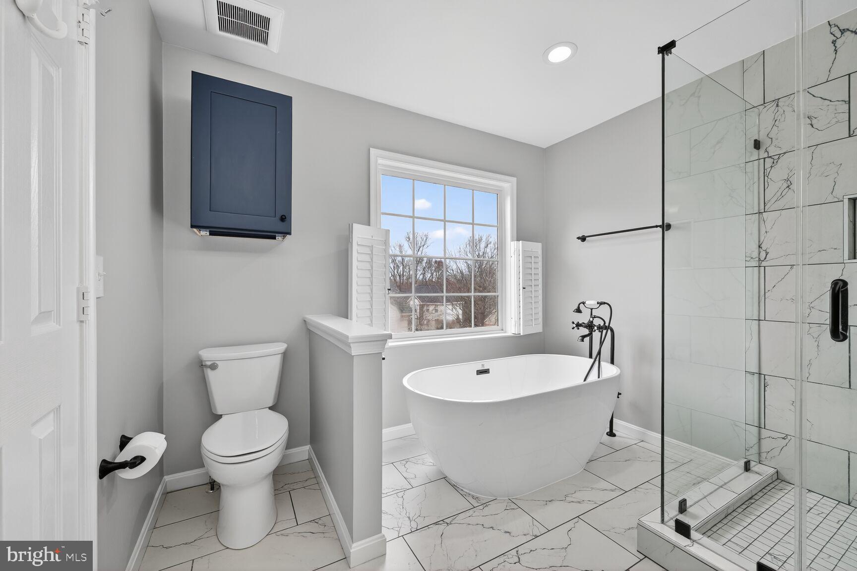 OAKBROOK KNOLLS - Residential