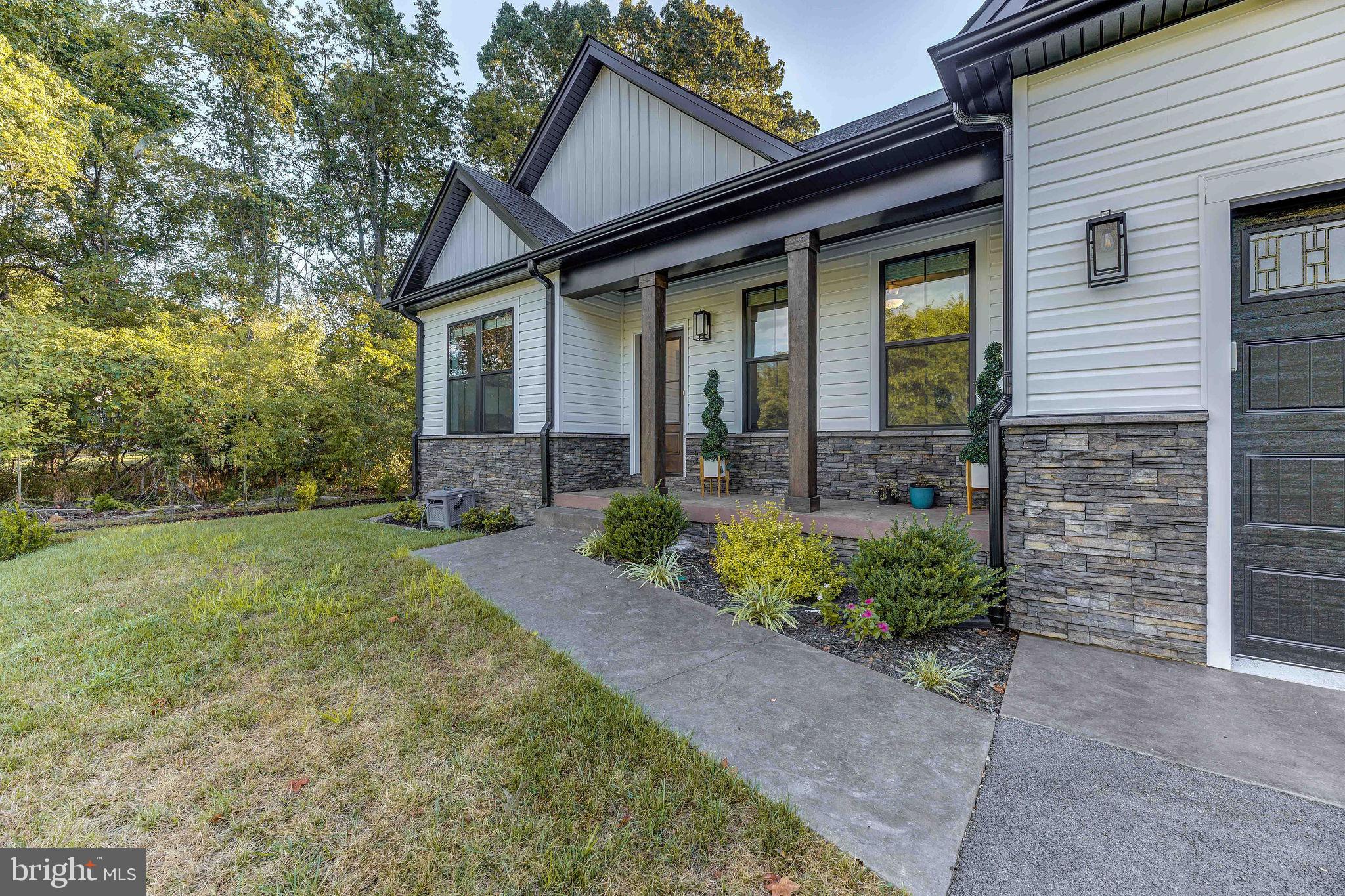 12190 POTOMAC VIEW DRIVE