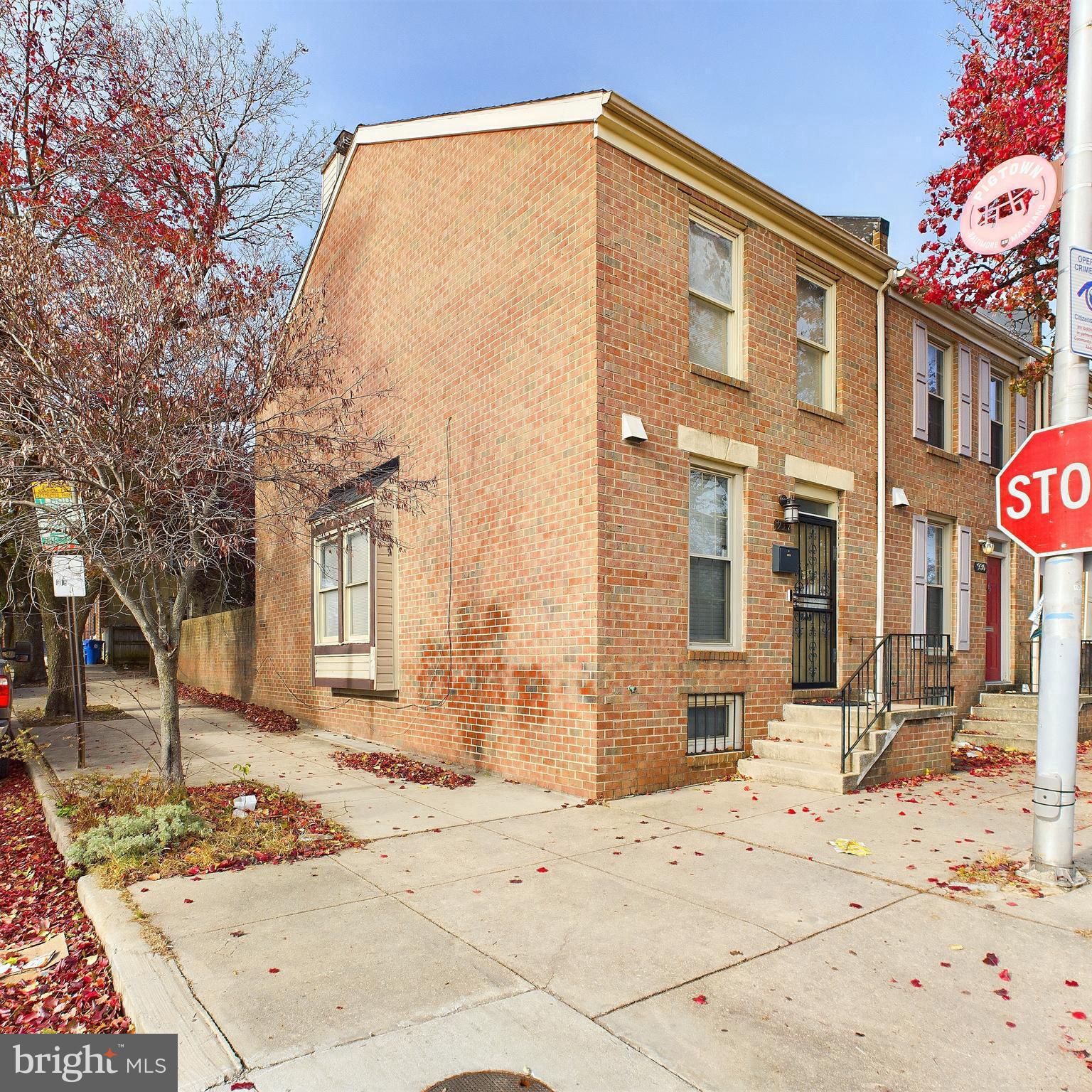 932 S PACA STREET