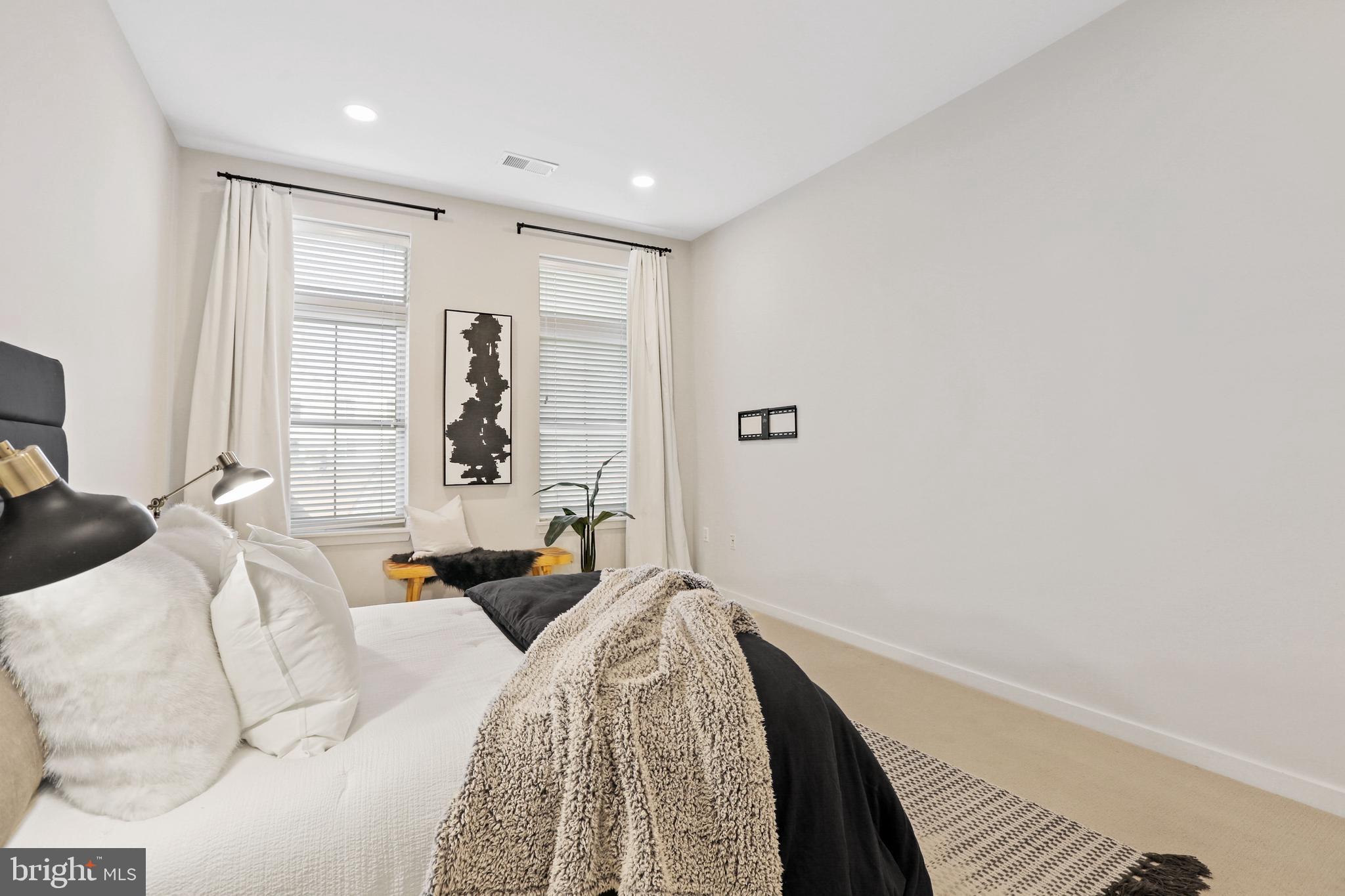 MOUNT VERNON PLACE HISTORIC DISTRICT - Residential