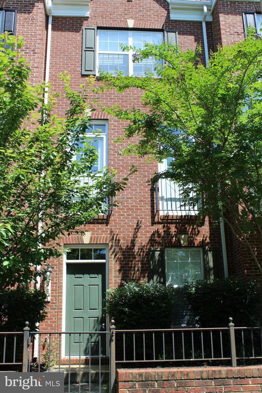 Don't miss your opportunity to own this townhome near Fedex Field,   Nice 2BR/2.5BA Townhouse with an open floor plan. Gourmet Kitchen features large island. Balcony off living room and breakfast room. 2 spacious bedrooms on upper level. Basement recreation room/den. Amenities include fitness & community center and pool. 1 block from metro.  Home needs work and is sold as is.