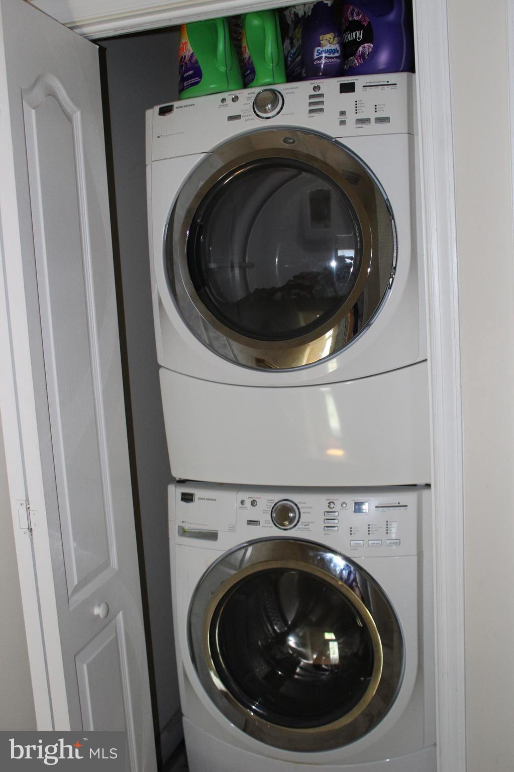 SUMMERFIELD AT MORGAN ST - Residential