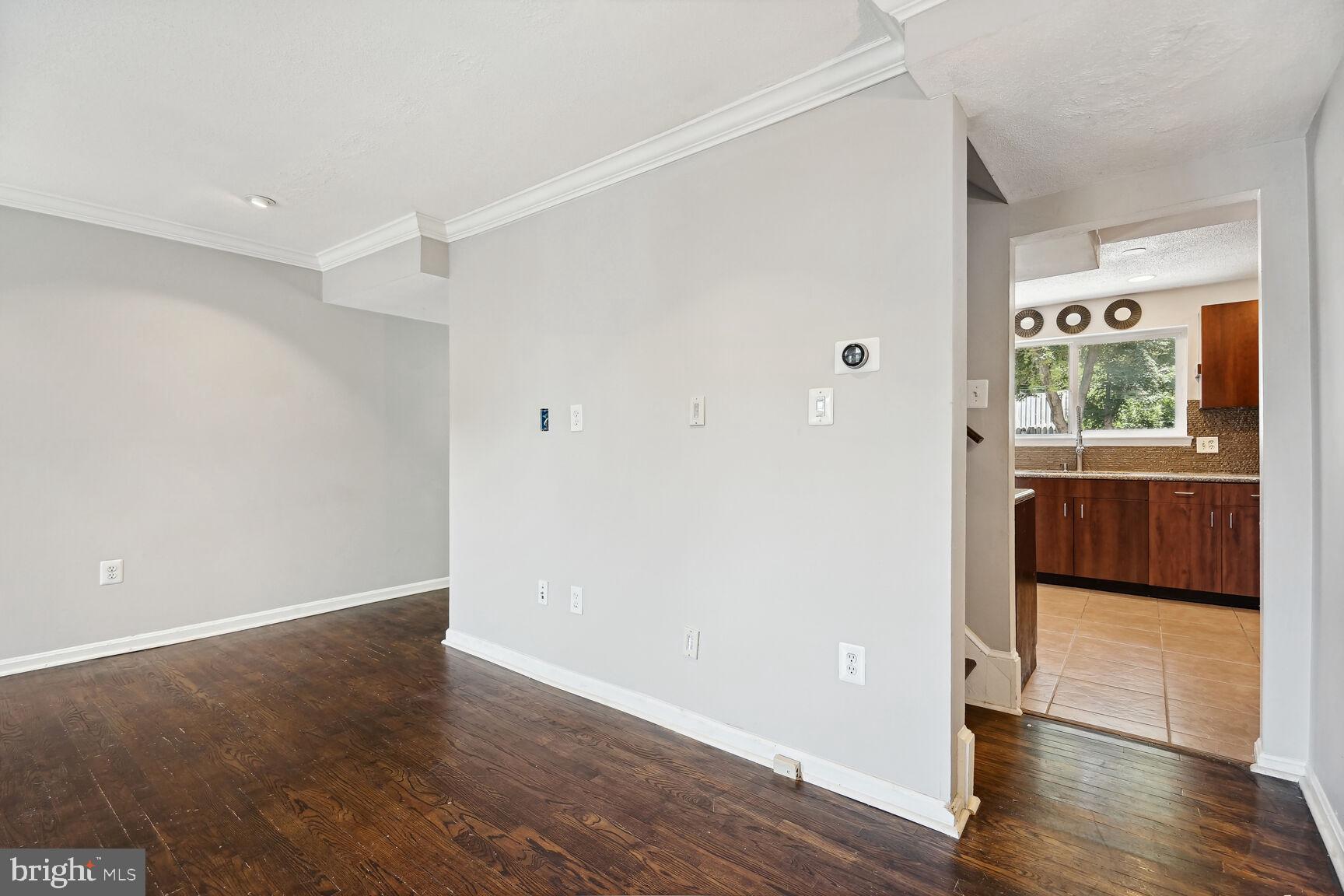 HERITAGE VILLAGE - Residential Lease