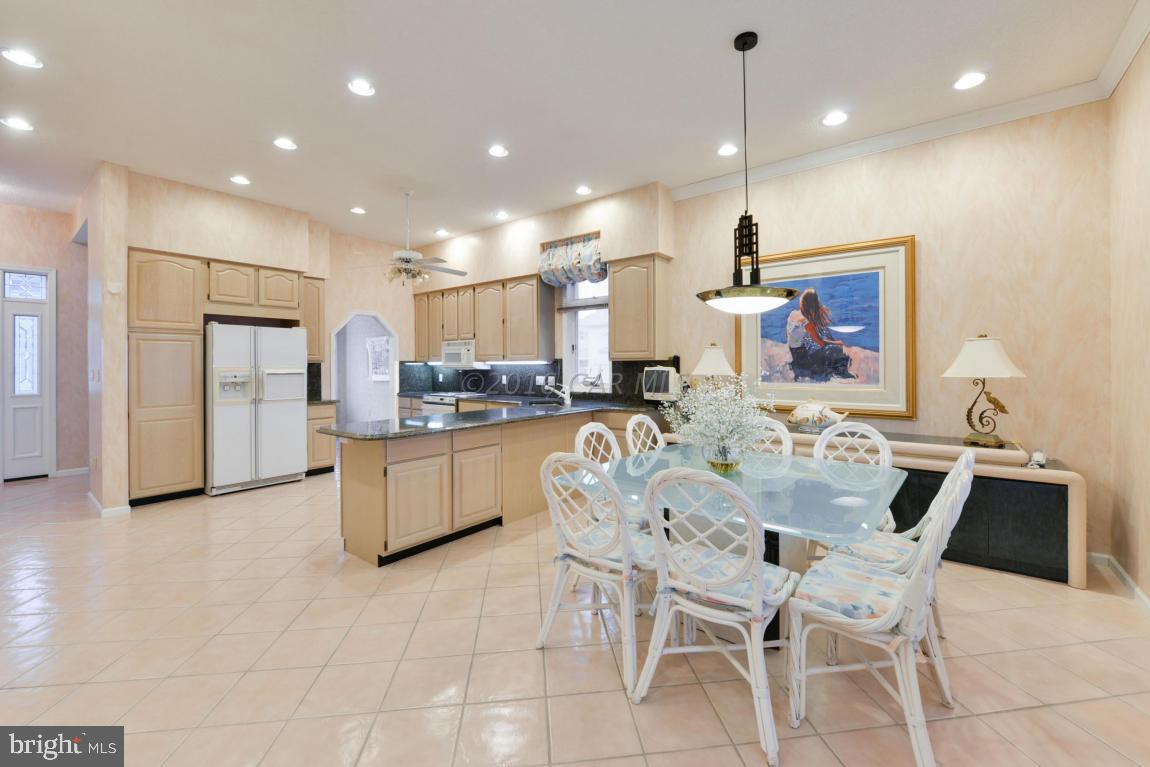 HERON HARBOUR - Residential