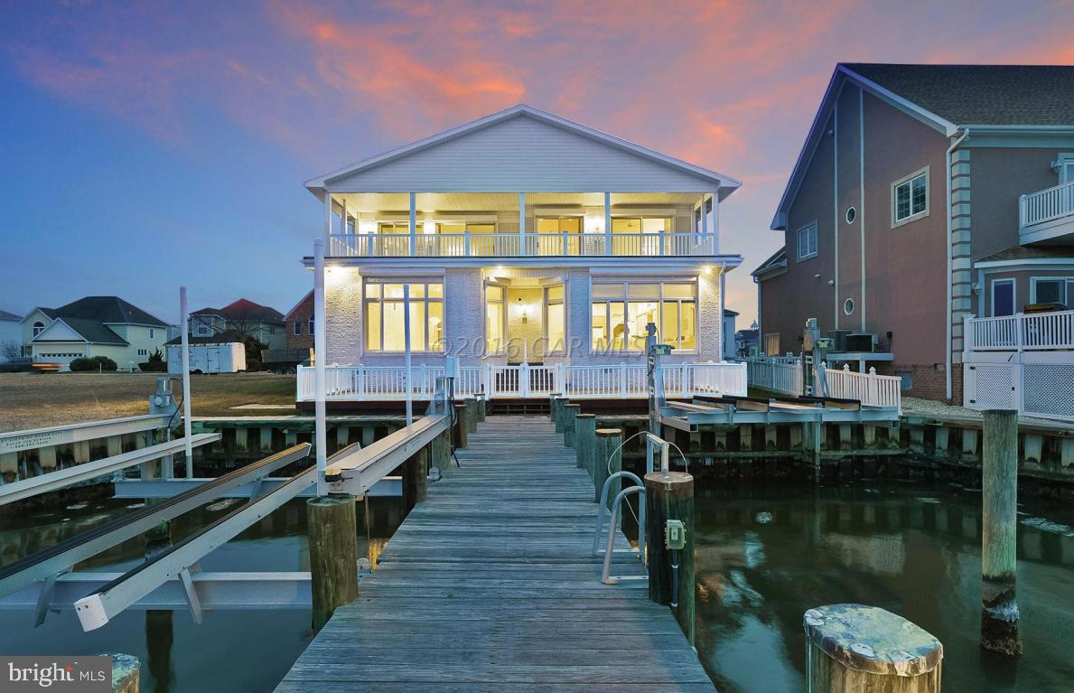 HERON HARBOUR - Residential