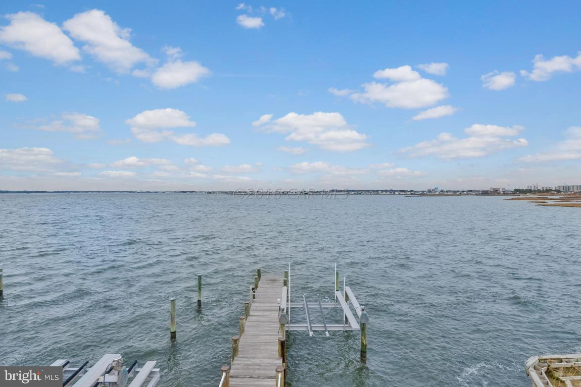 HERON HARBOUR - Residential