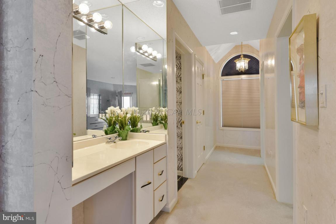 HERON HARBOUR - Residential