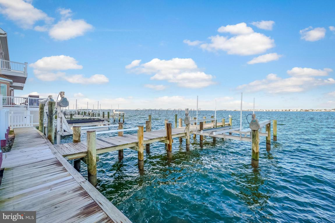 HERON HARBOUR - Residential