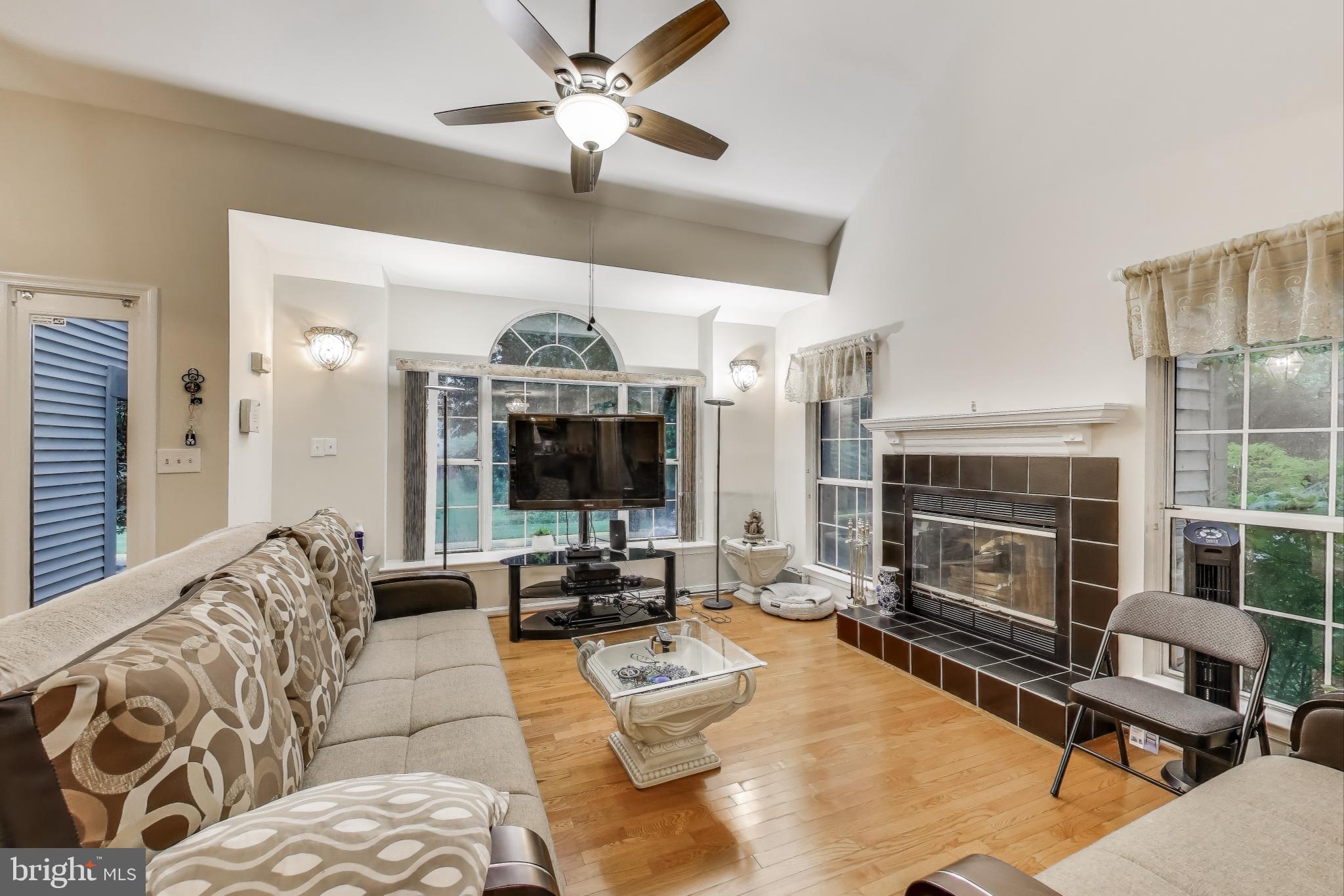 6147 STONEPATH CIRCLE