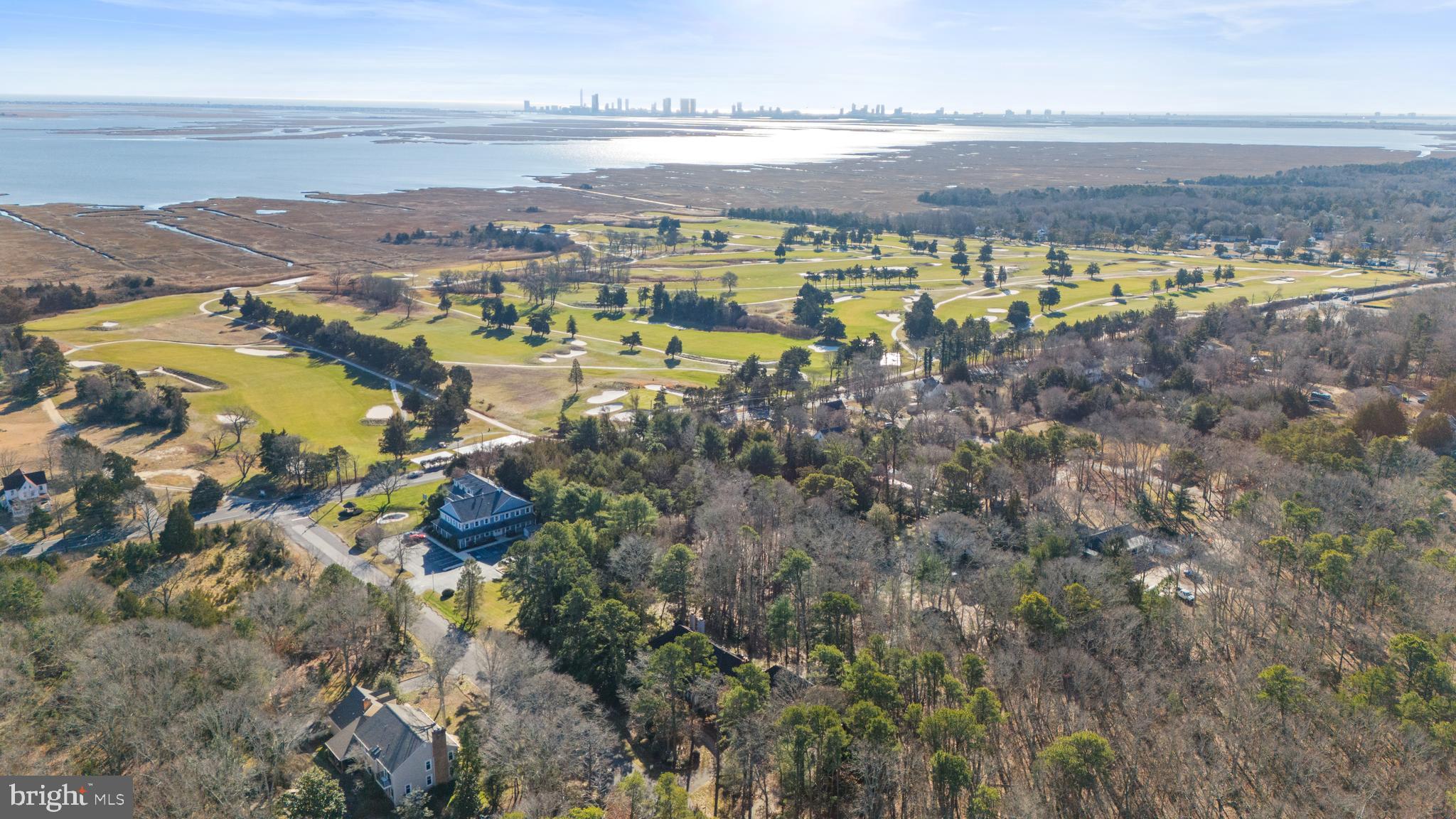 632 E LOST PINE WWAY ROAD