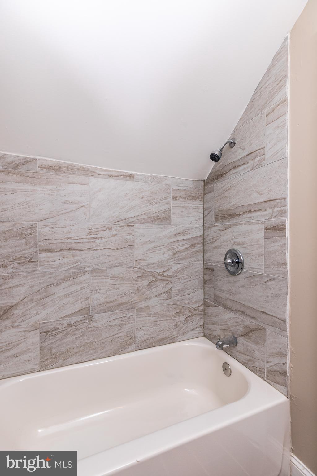 HAMILTON HEIGHTS - Residential