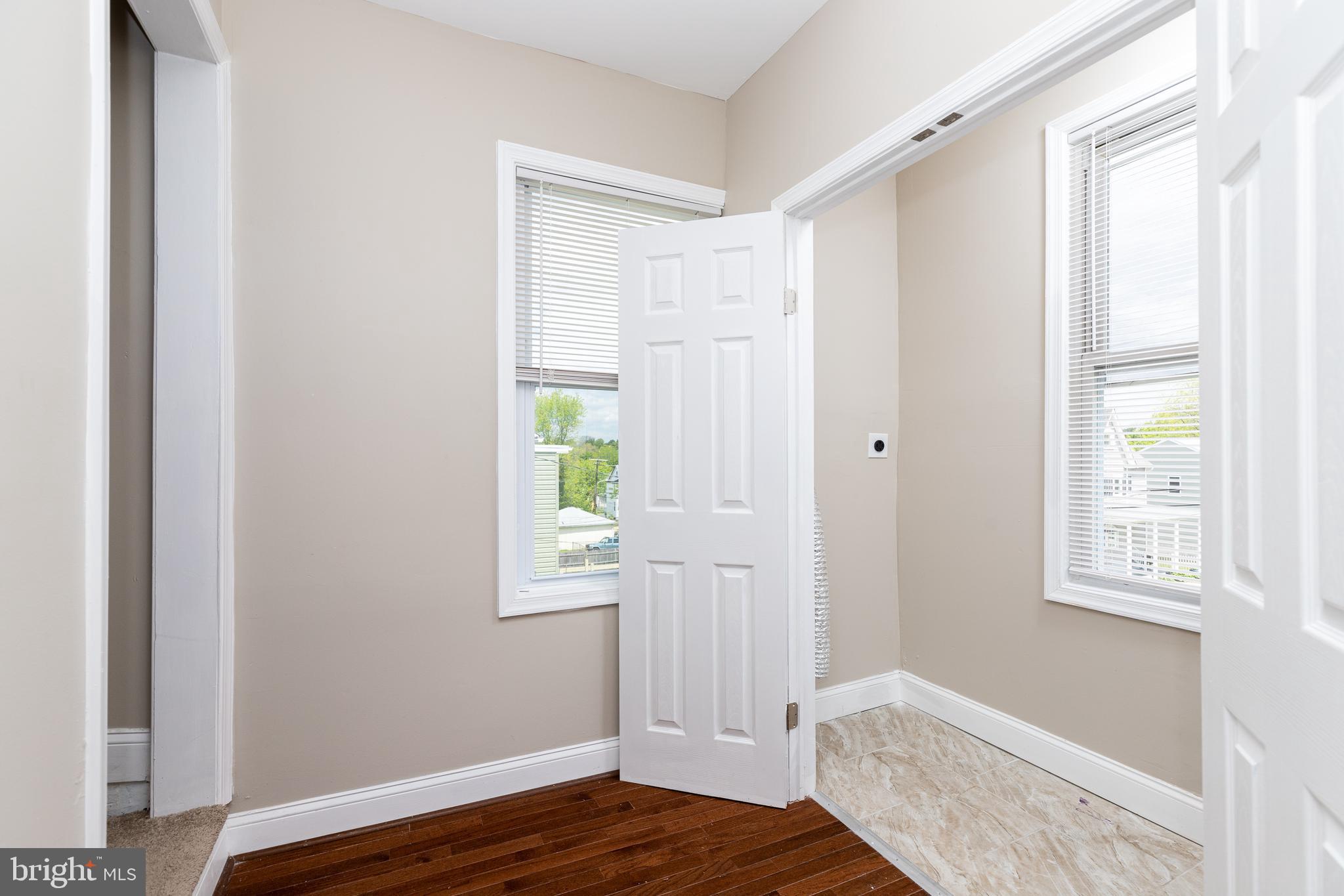 HAMILTON HEIGHTS - Residential