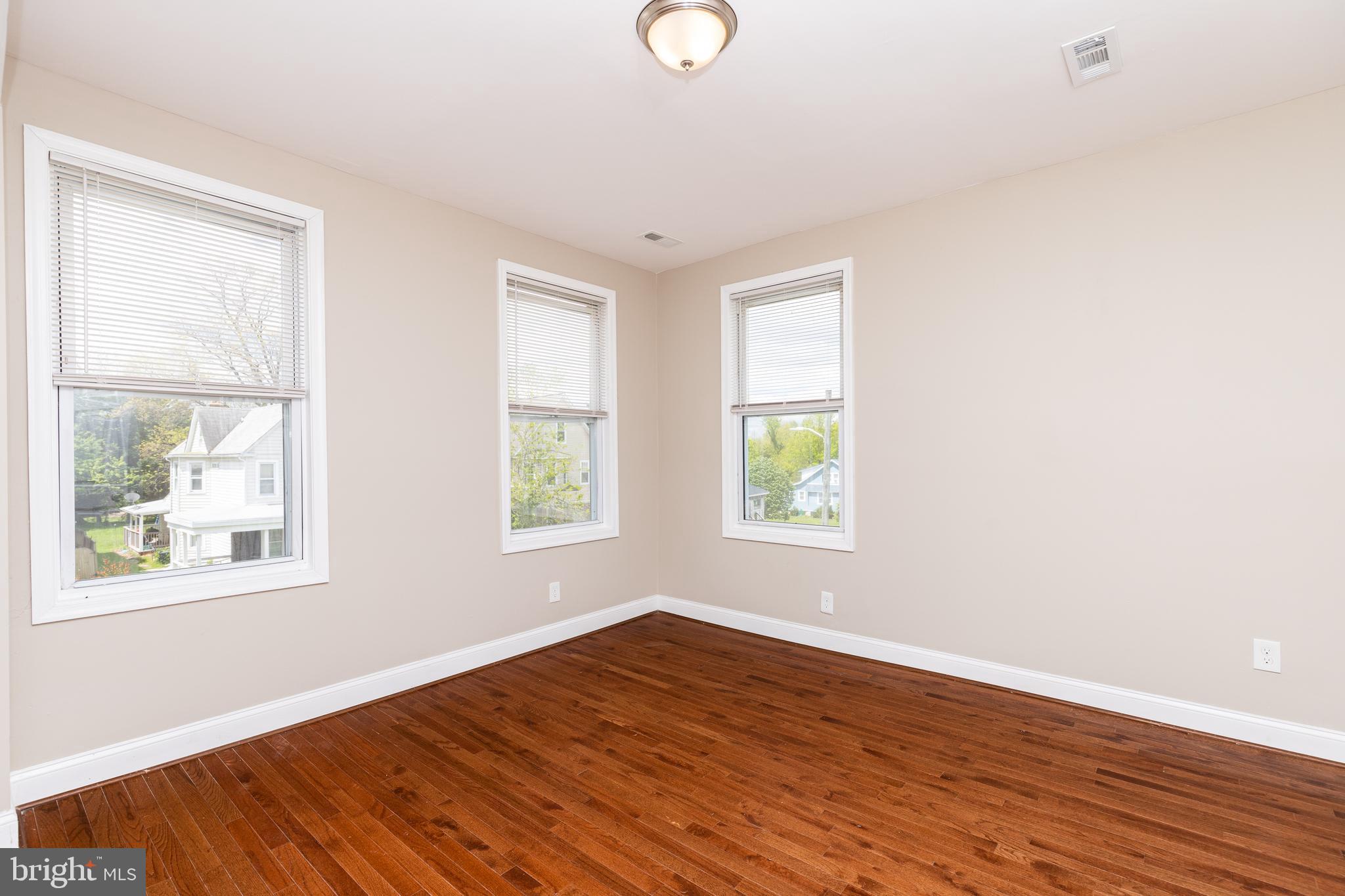 HAMILTON HEIGHTS - Residential