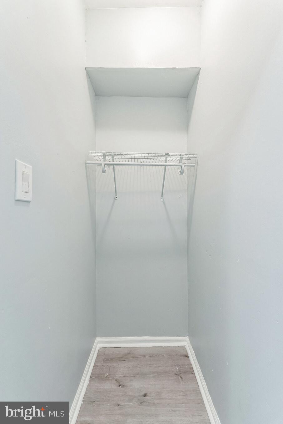 MANTUA - Residential