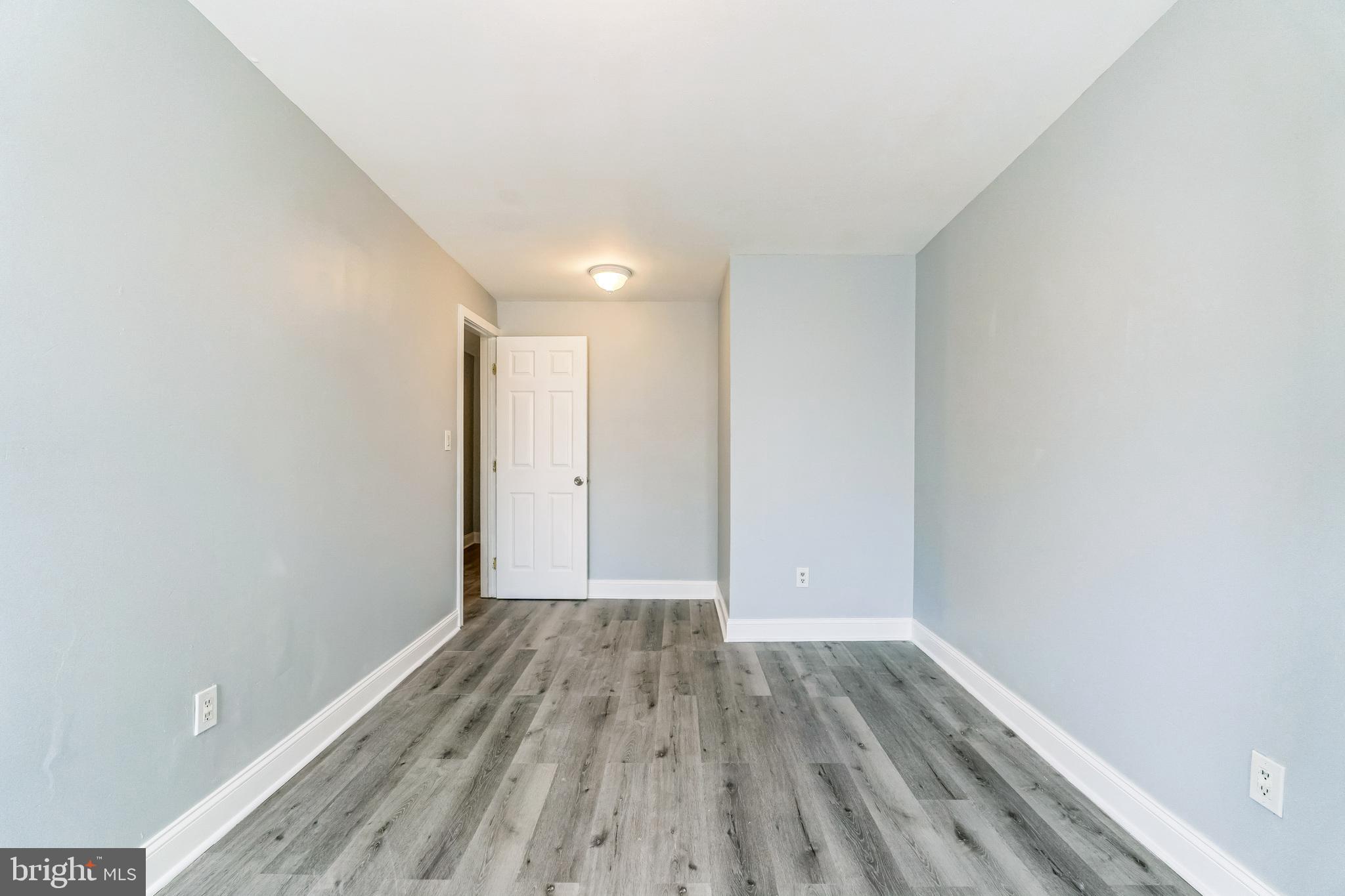 MANTUA - Residential