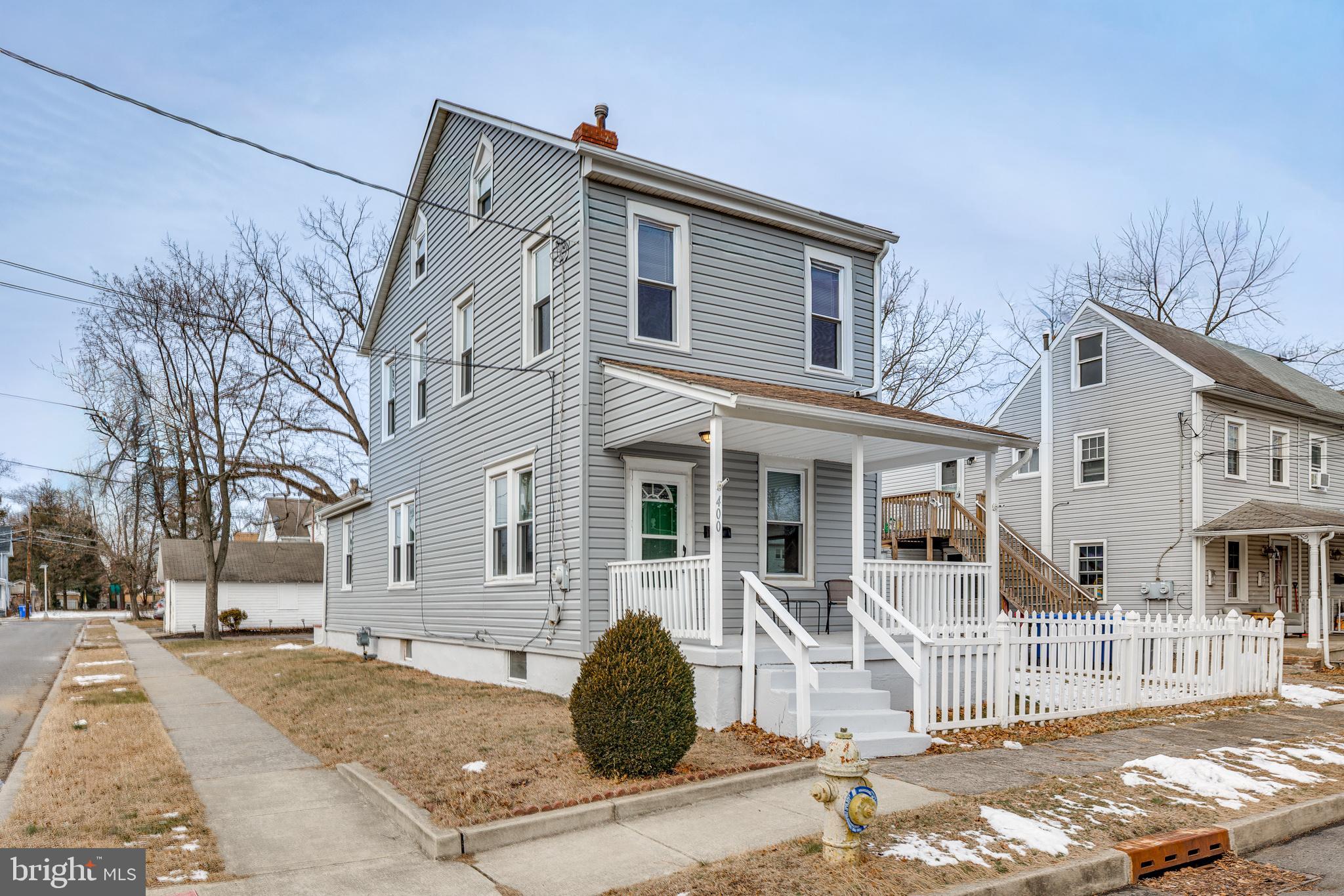 400 BUTTONWOOD STREET