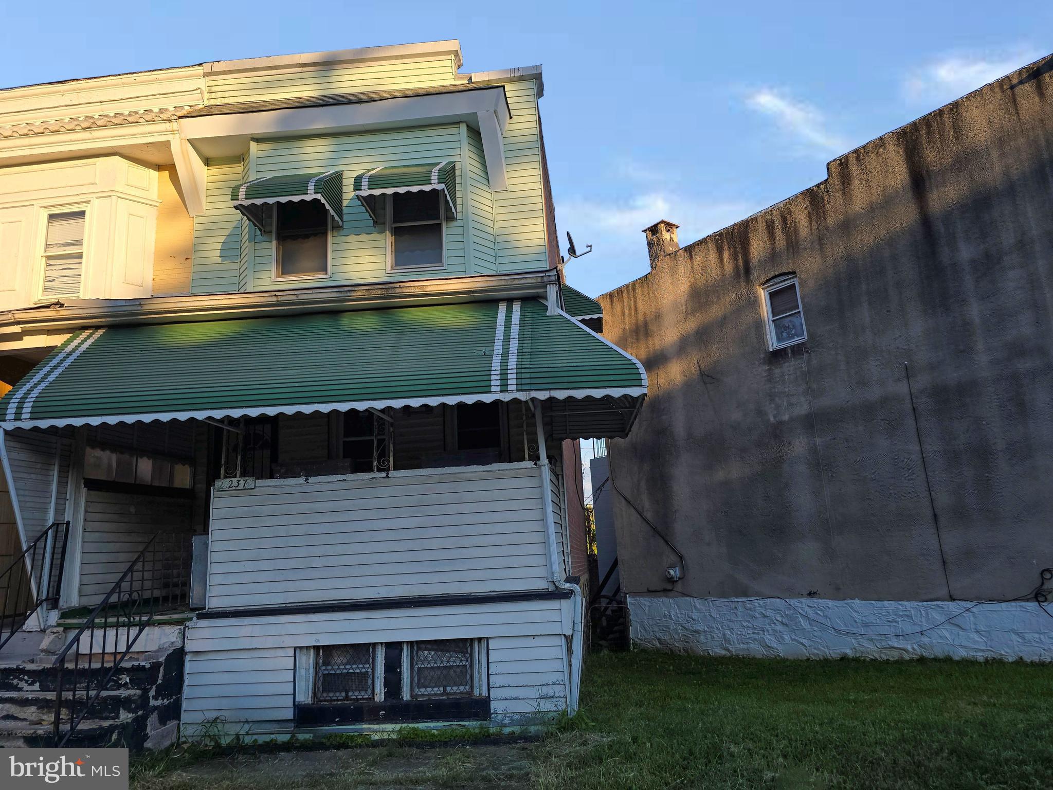 MIDWAY - Residential