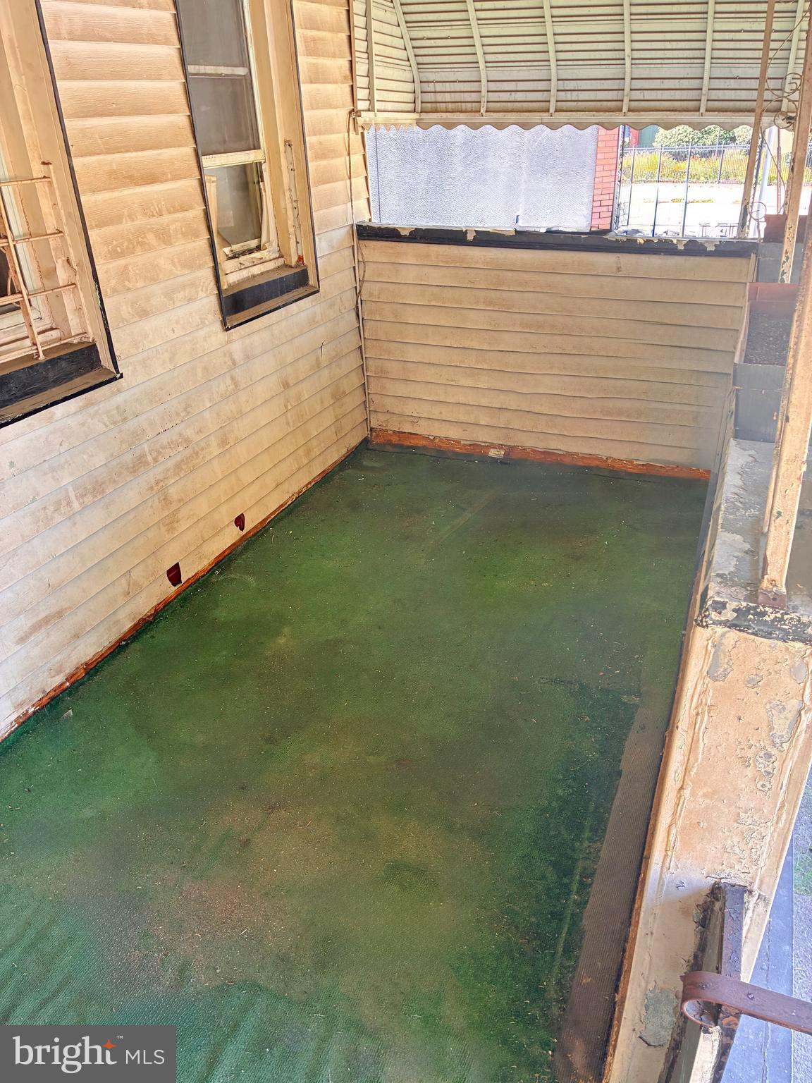 MIDWAY - Residential