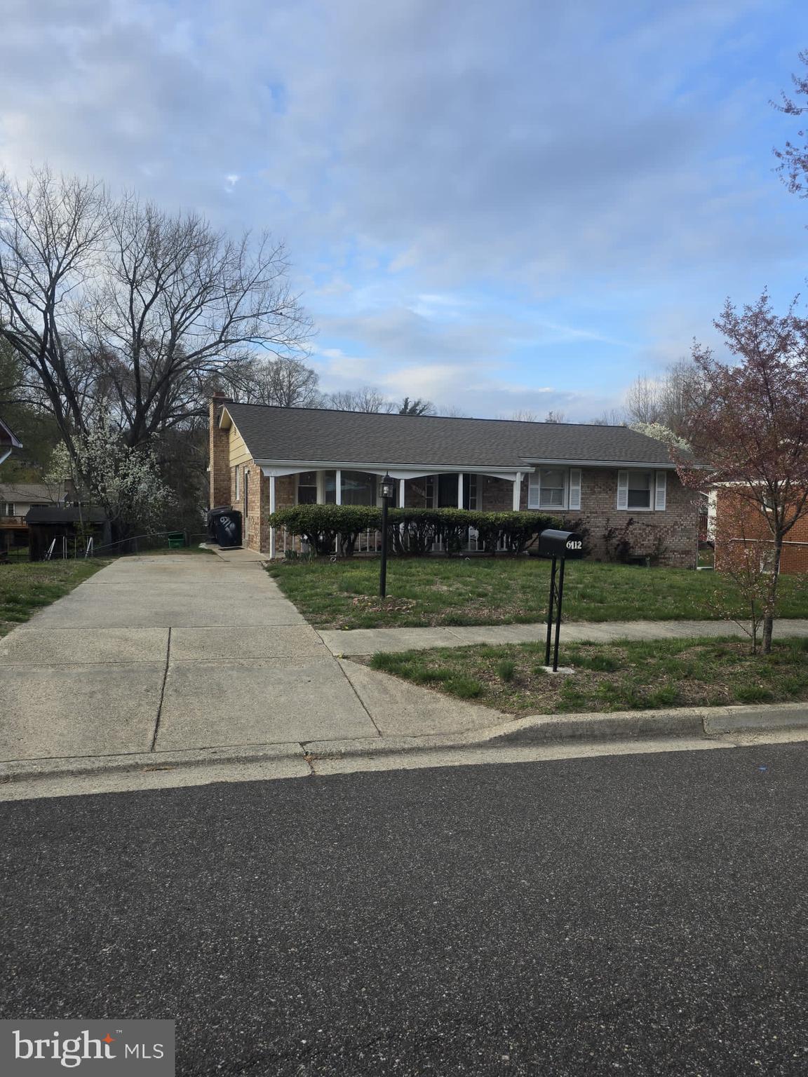 PRICE REDUCED!!!Brick home in Kastle Estates with a fabulous rear yard! This light filled home has a large eat in kitchen with a bay view window and side access to your personal driveway. New lighting fixtures make this house feel like home. If you are looking for a spacious home with big yard then this is the one. In addition to the many things to like about this home having a bathroom in the Primary Bedroom is one more! With newer big ticket items (roof & HVAC), . Downstairs you have a large family room, a bathroom, full laundry room, walk-out to your large rear yard, 4th bedroom, and a 5th room , this home is less than 5 minutes from Route 5, 15 minutes from Andrews Air Force Base, about 30 minutes from the Pentagon. You must see it!!!!!