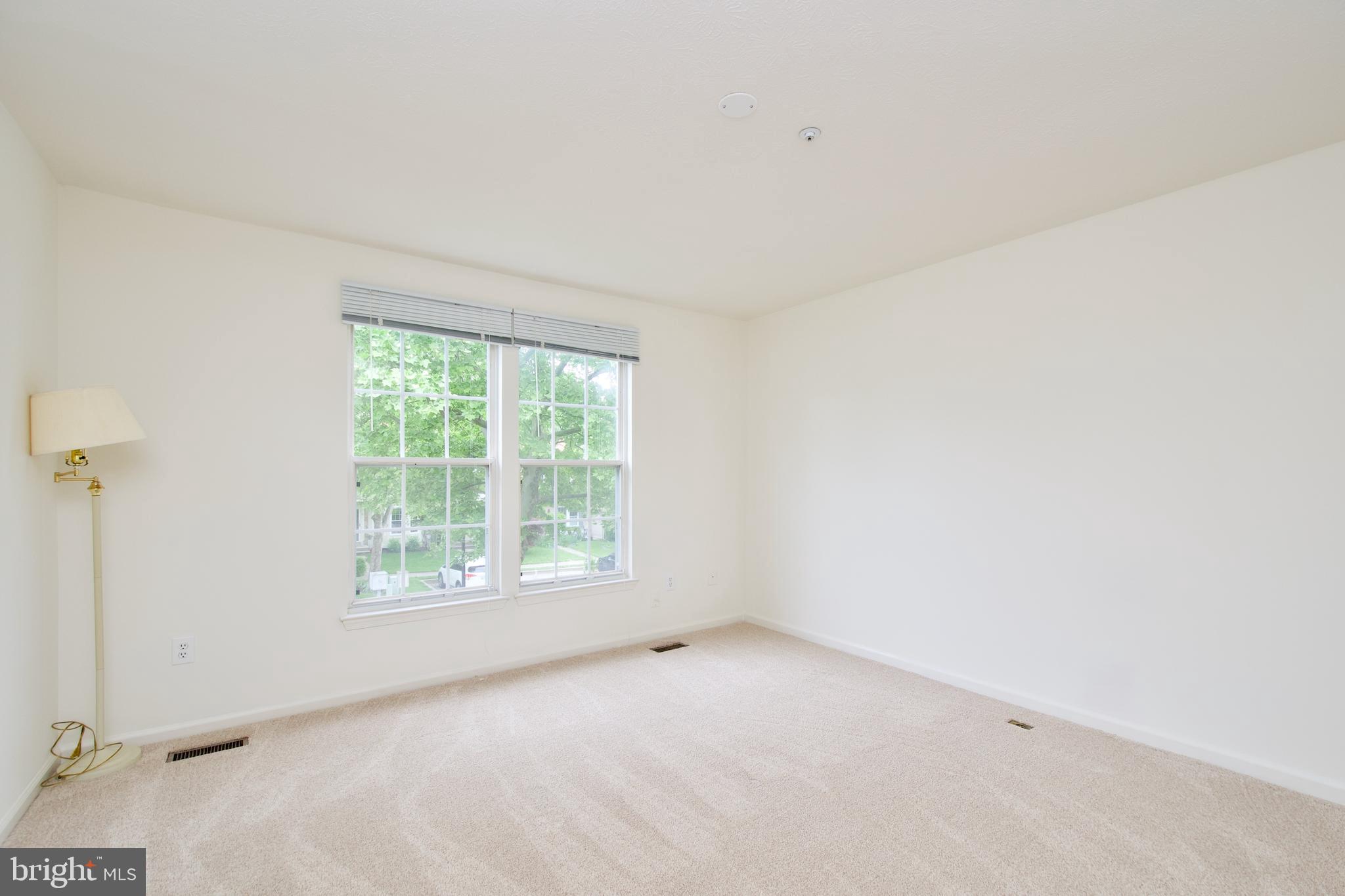 BROADVIEW - Residential