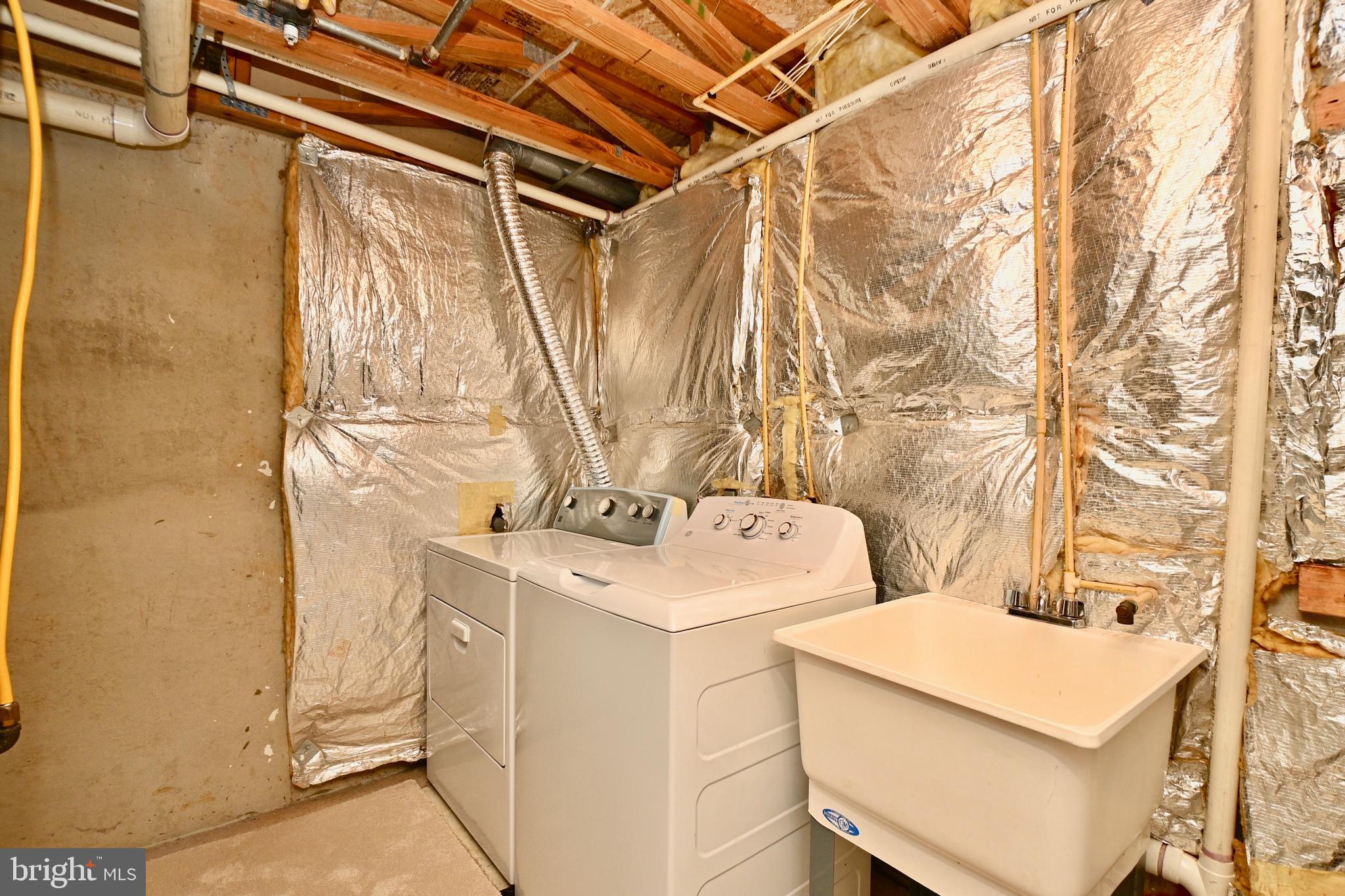 BROADVIEW - Residential