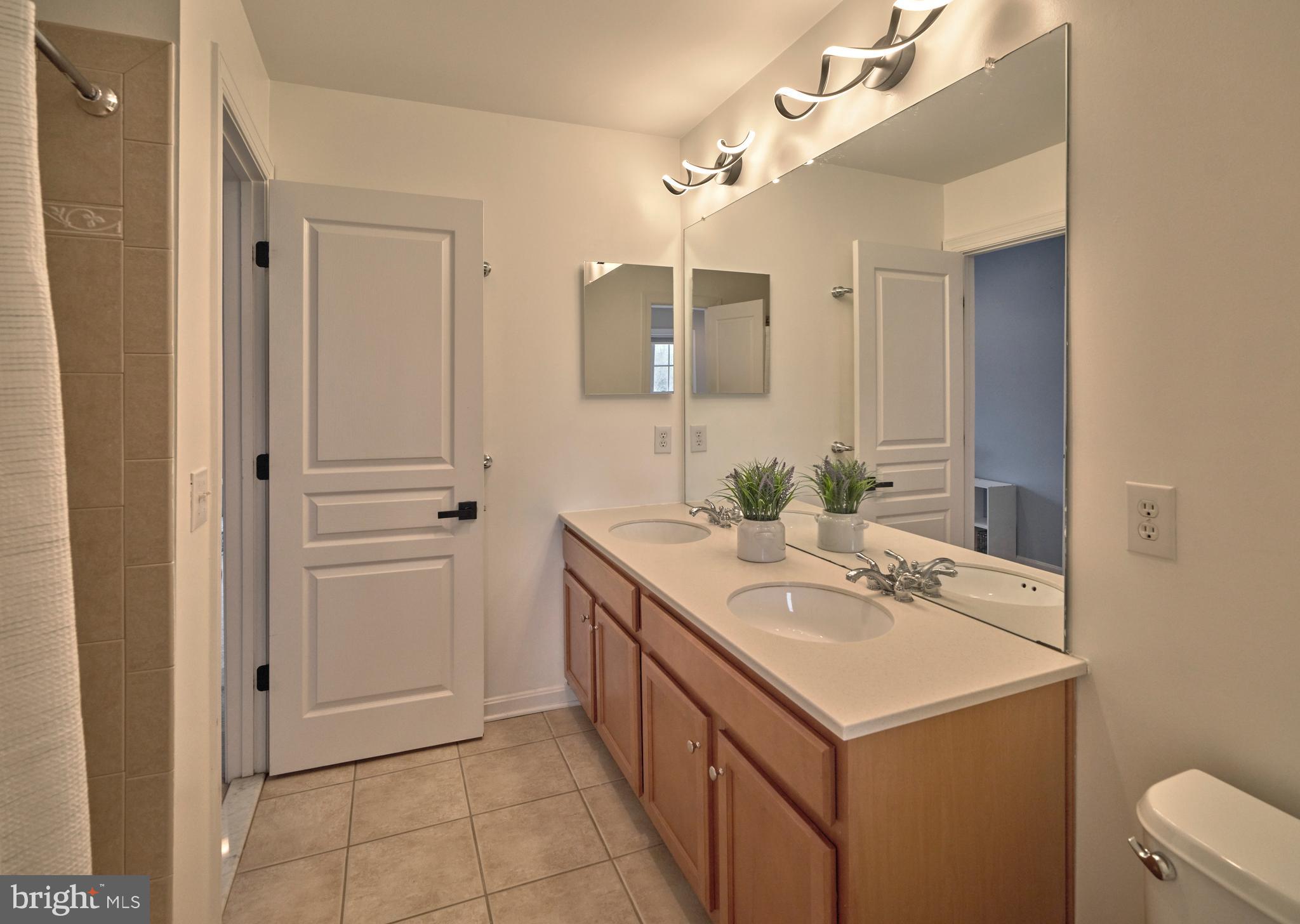 BRIDGE VALLEY AT FUR - Residential