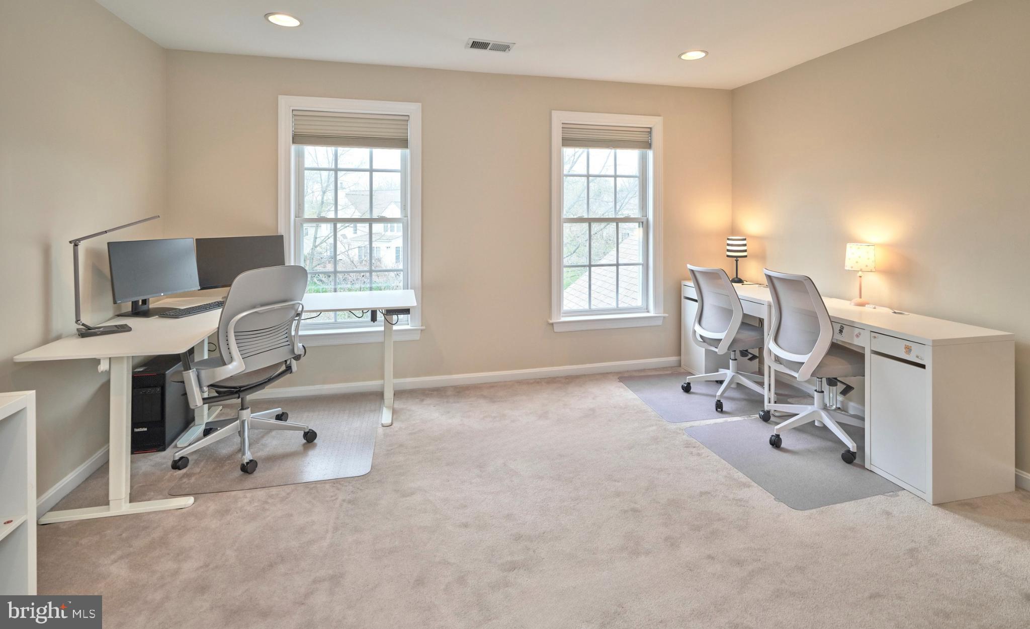 BRIDGE VALLEY AT FUR - Residential