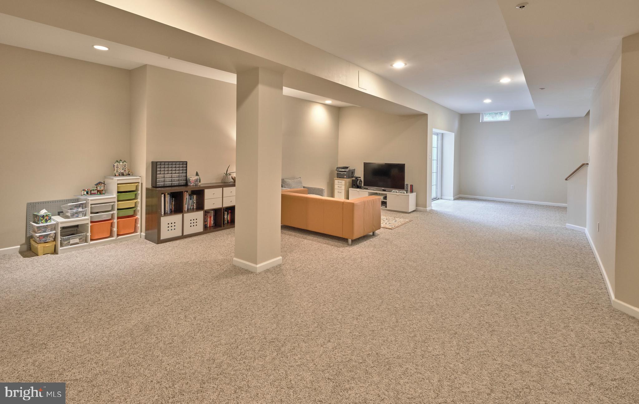 BRIDGE VALLEY AT FUR - Residential