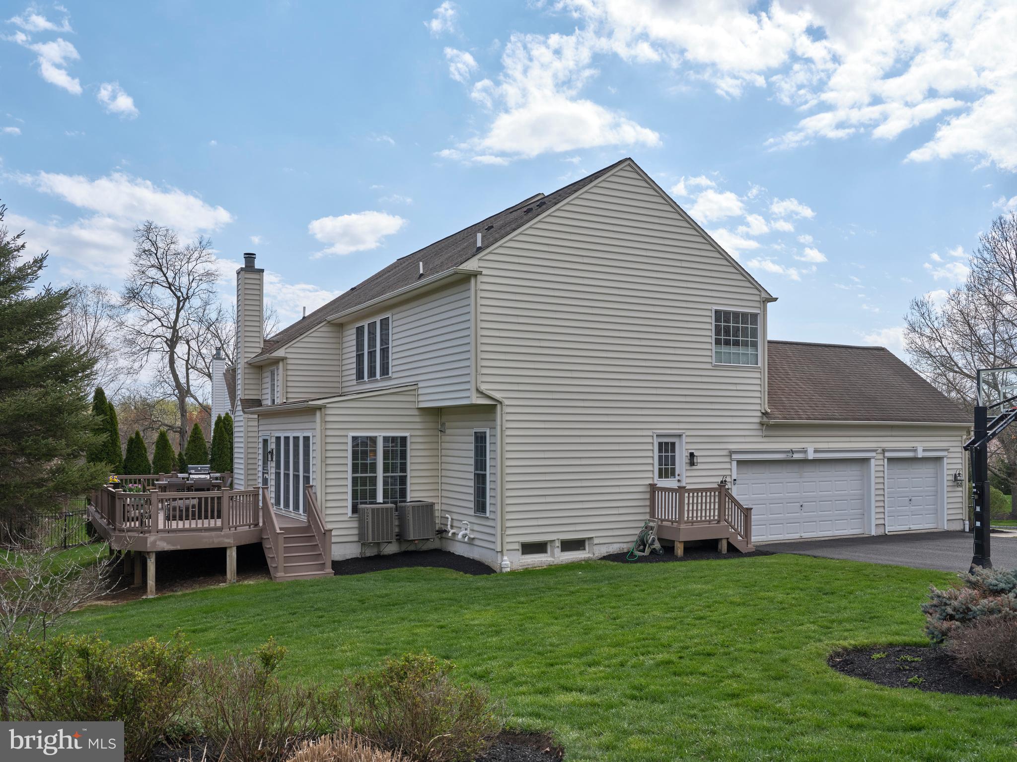 BRIDGE VALLEY AT FUR - Residential