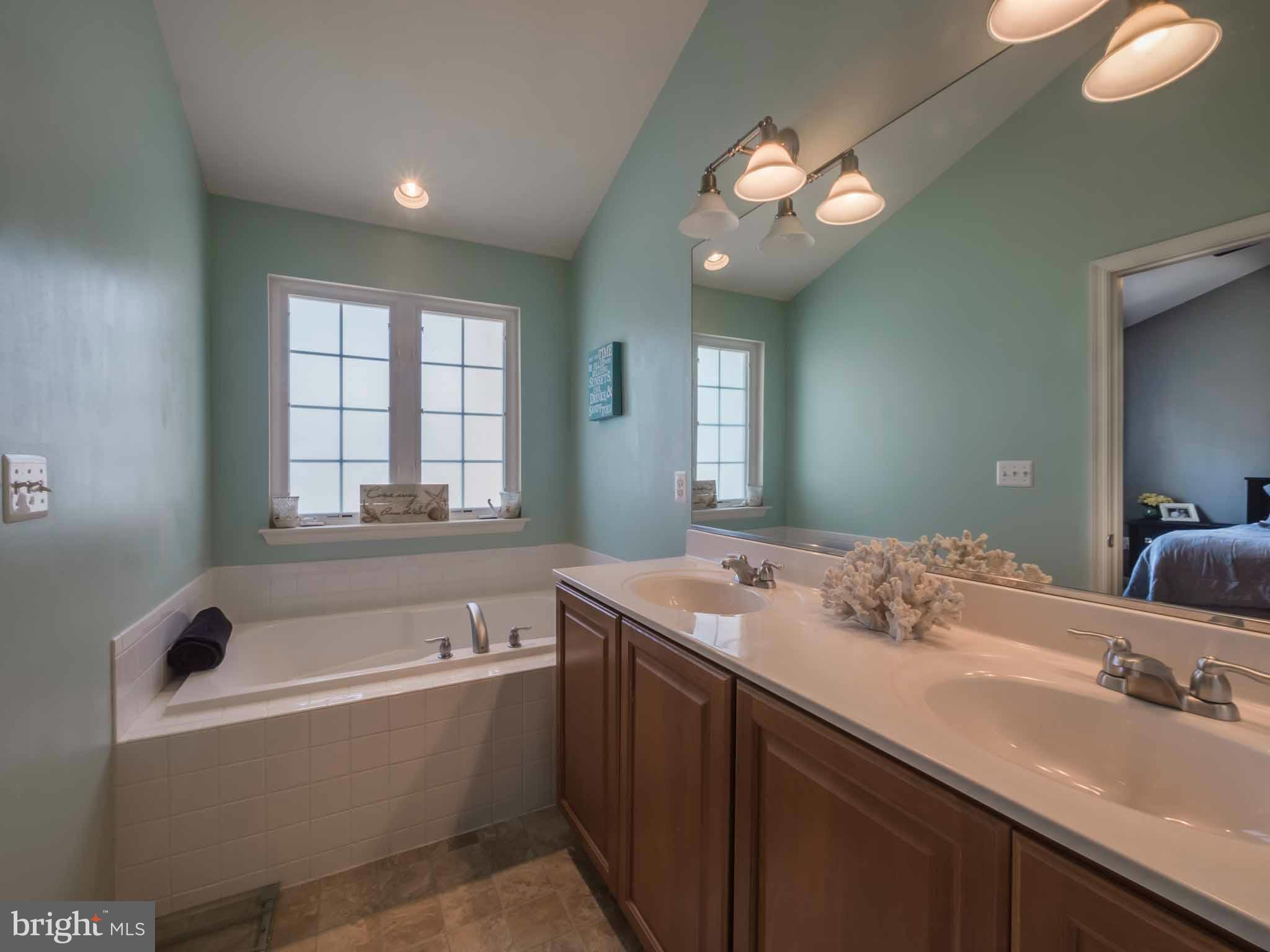 MAZEL - Residential Lease