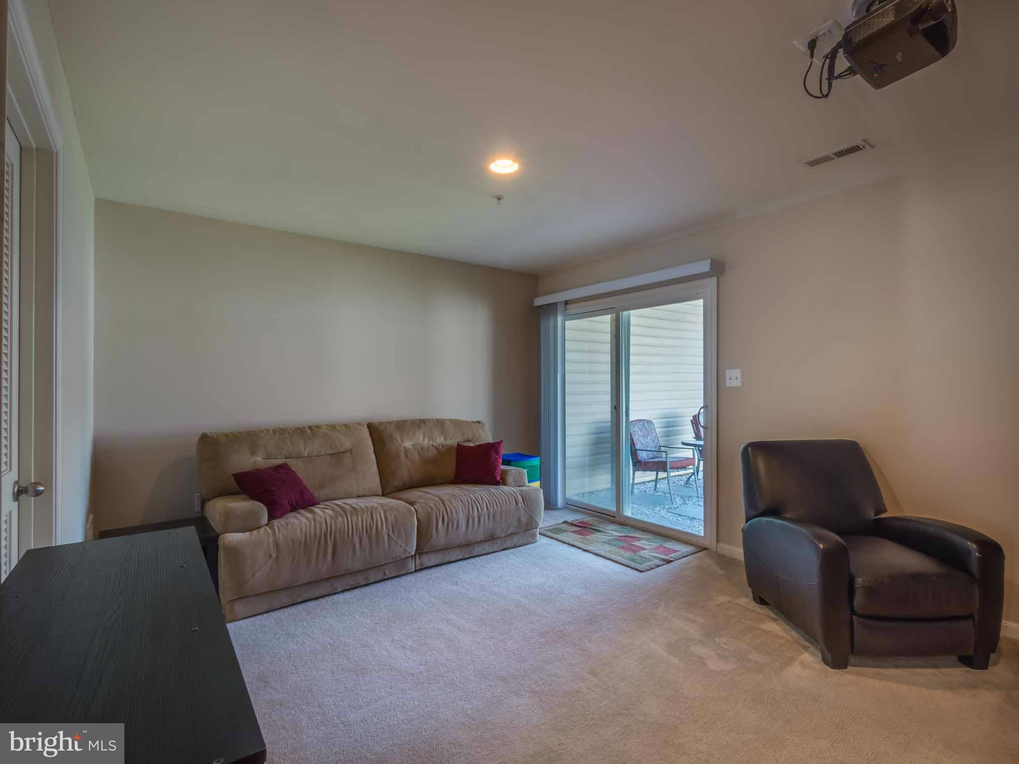 MAZEL - Residential Lease