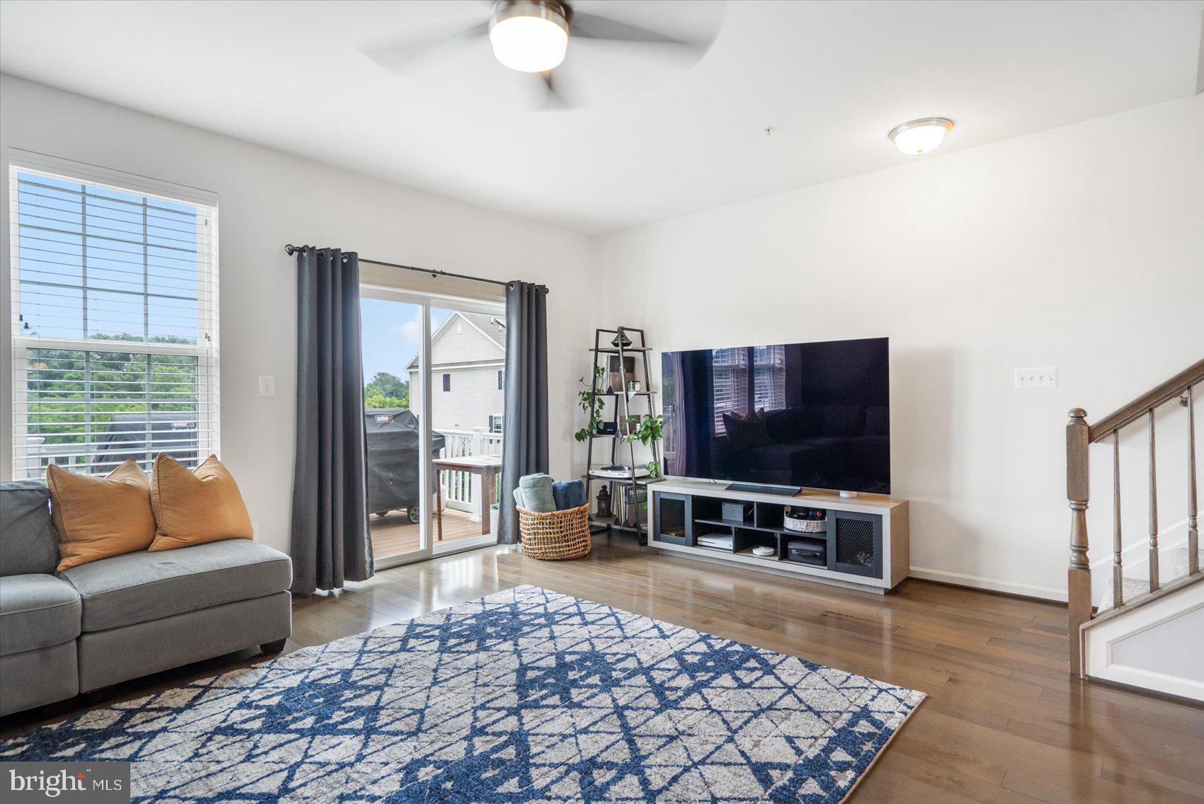 TOWNS AT QUARRY PLACE - Residential