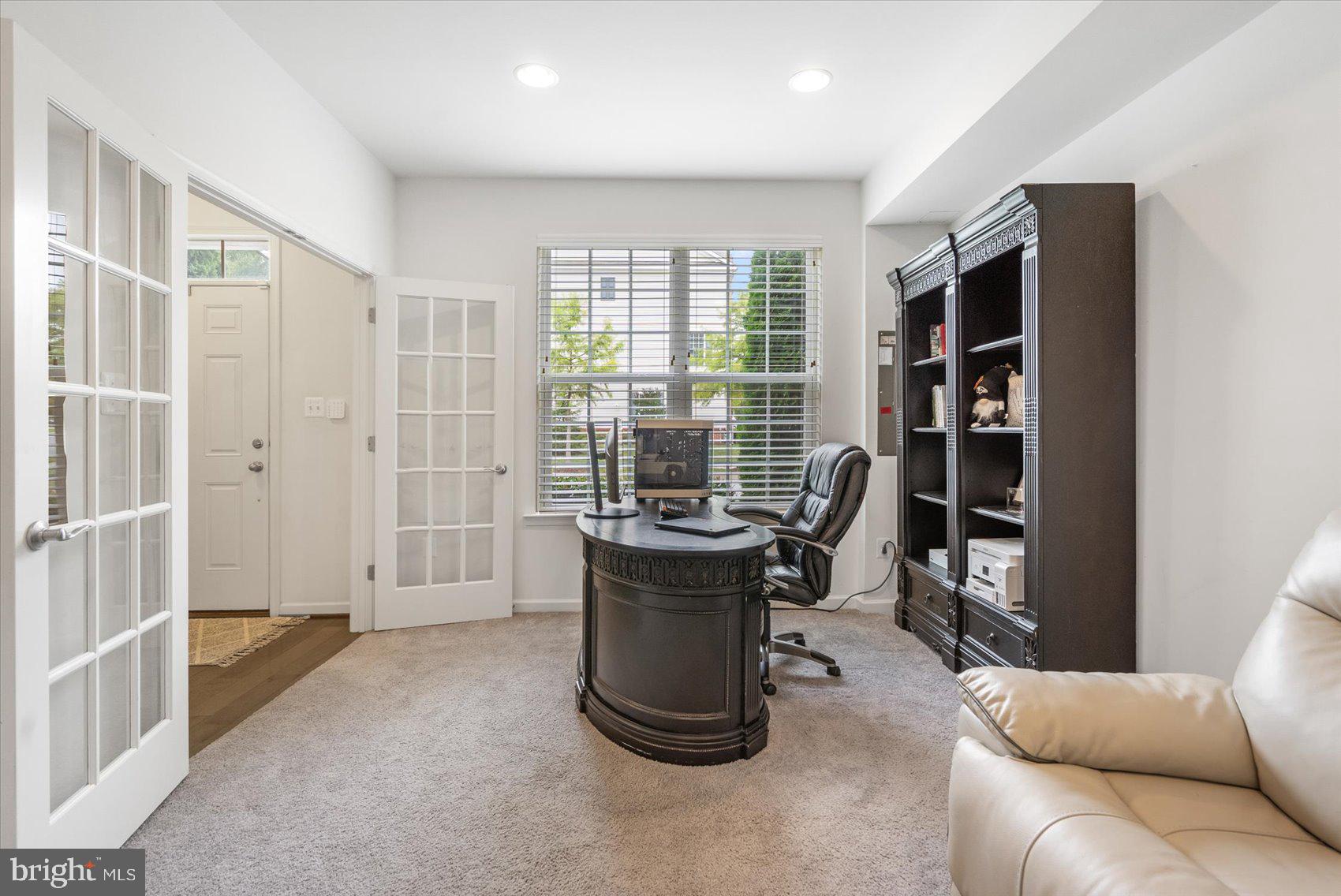 TOWNS AT QUARRY PLACE - Residential