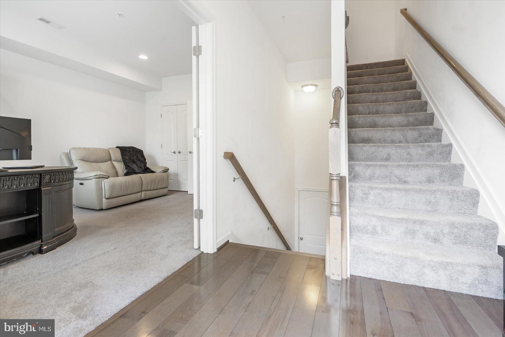 TOWNS AT QUARRY PLACE - Residential