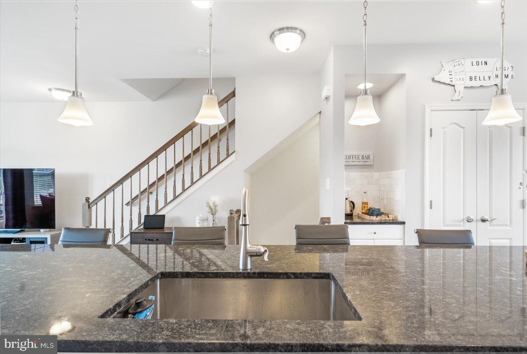 TOWNS AT QUARRY PLACE - Residential