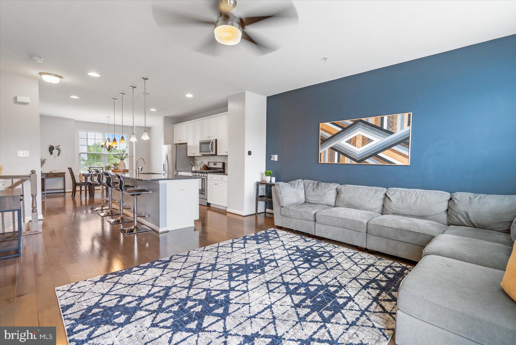 TOWNS AT QUARRY PLACE - Residential