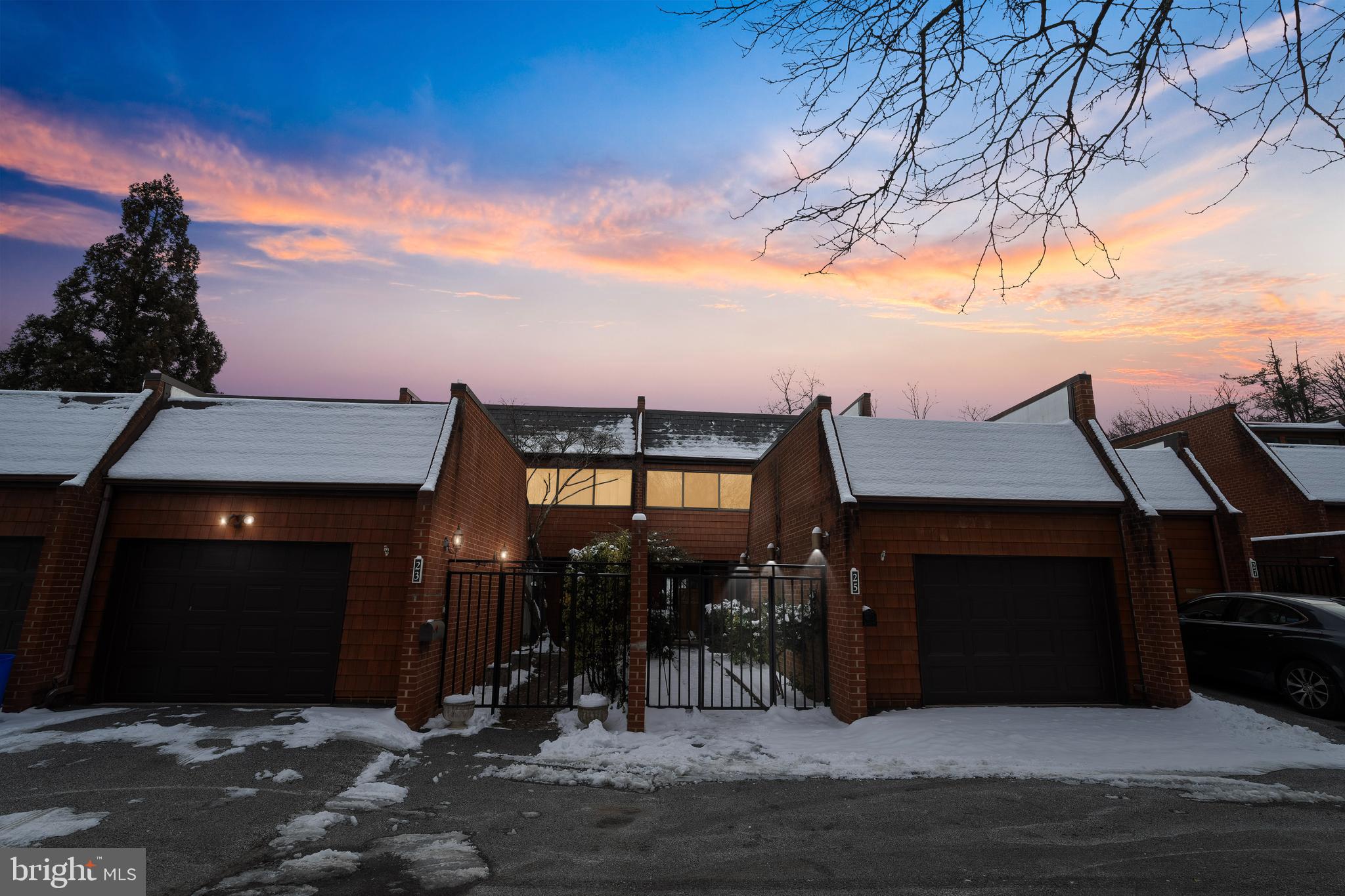 RUXTON CROSSING - Residential