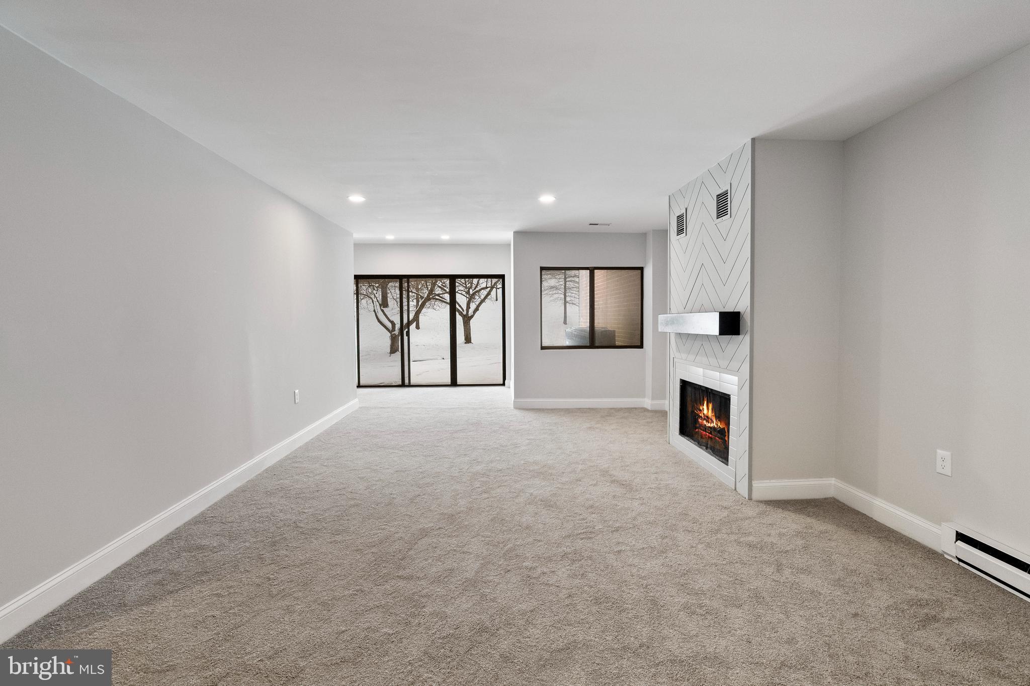 RUXTON CROSSING - Residential