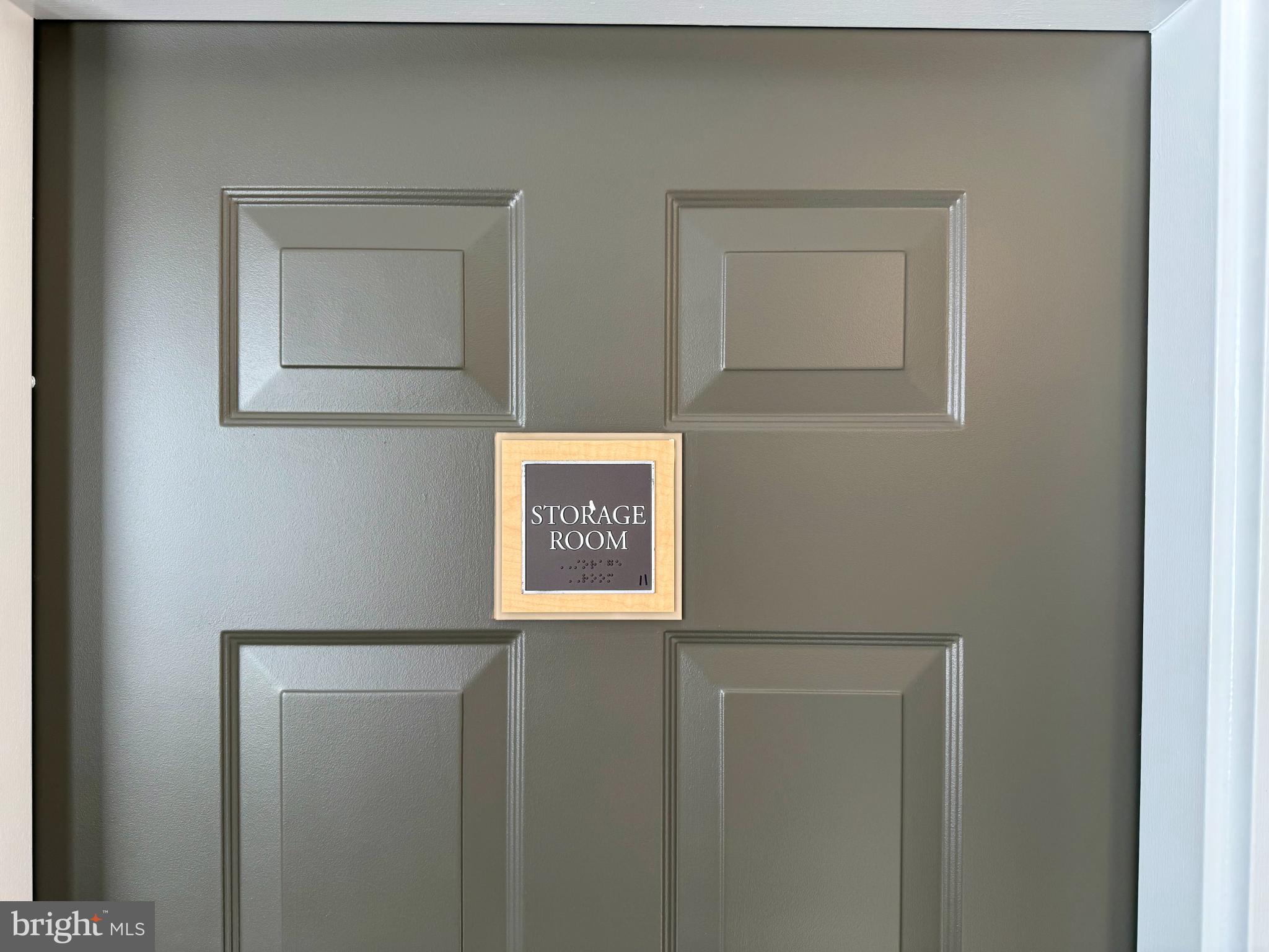 CHANTILLY PARK - Residential