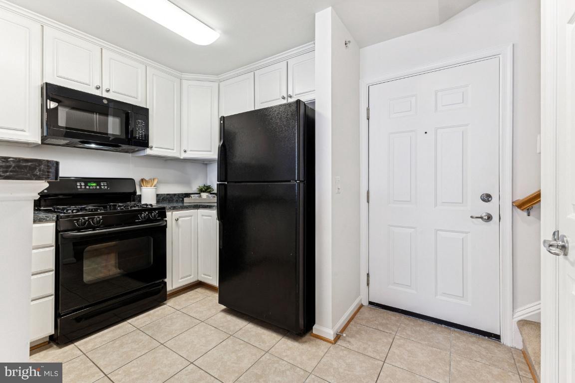 CHANTILLY PARK - Residential