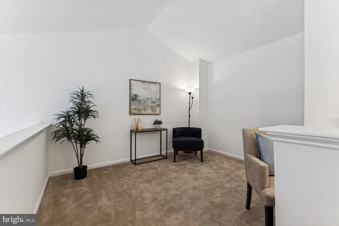 CHANTILLY PARK - Residential