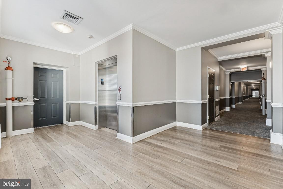 CHANTILLY PARK - Residential