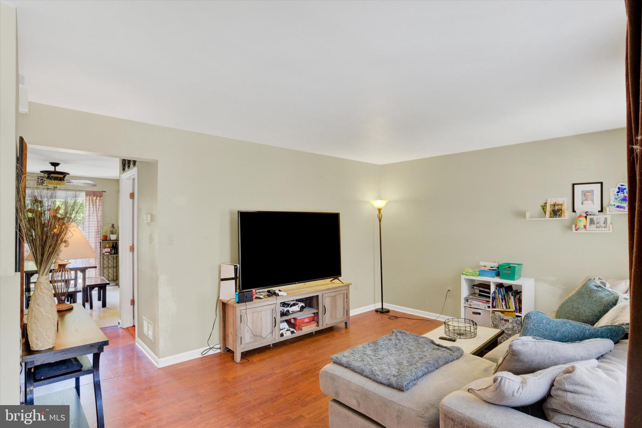 654 ROCKWOOD DRIVE
