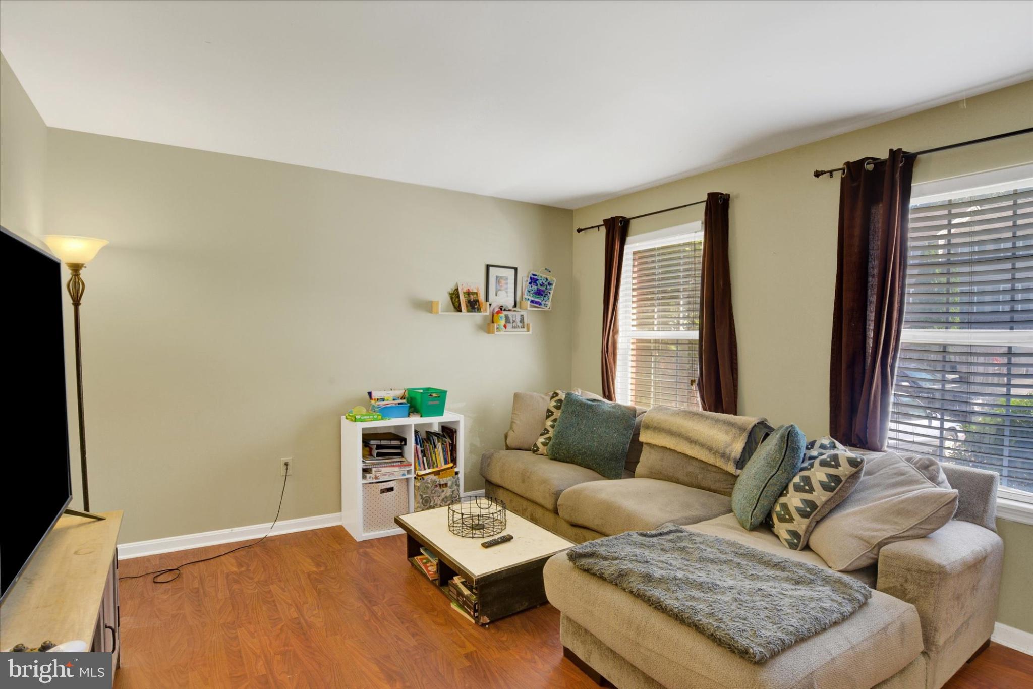 654 ROCKWOOD DRIVE