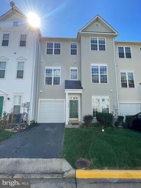 2523 LOGAN WOOD DRIVE HERNDON VA 20171