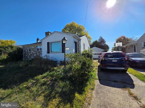 12 COLLINS LANE MAPLE SHADE NJ 08052