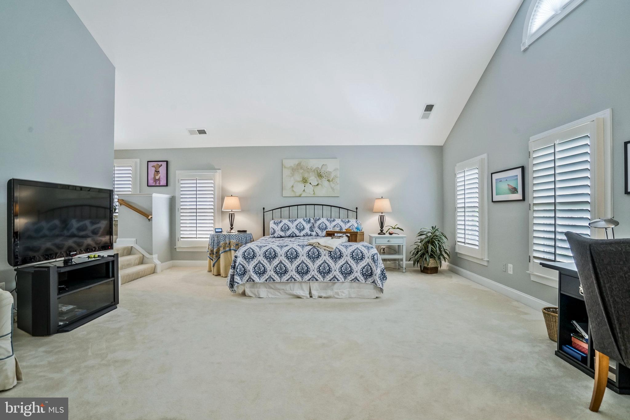 KINGSTOWNE - Residential